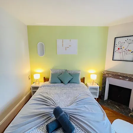 Apartment - 10 Pers - Paris